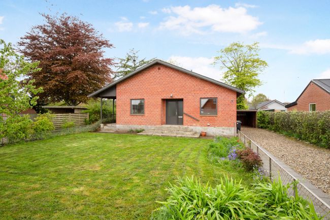 Nybrovej 11, 6851 Janderup Vestj